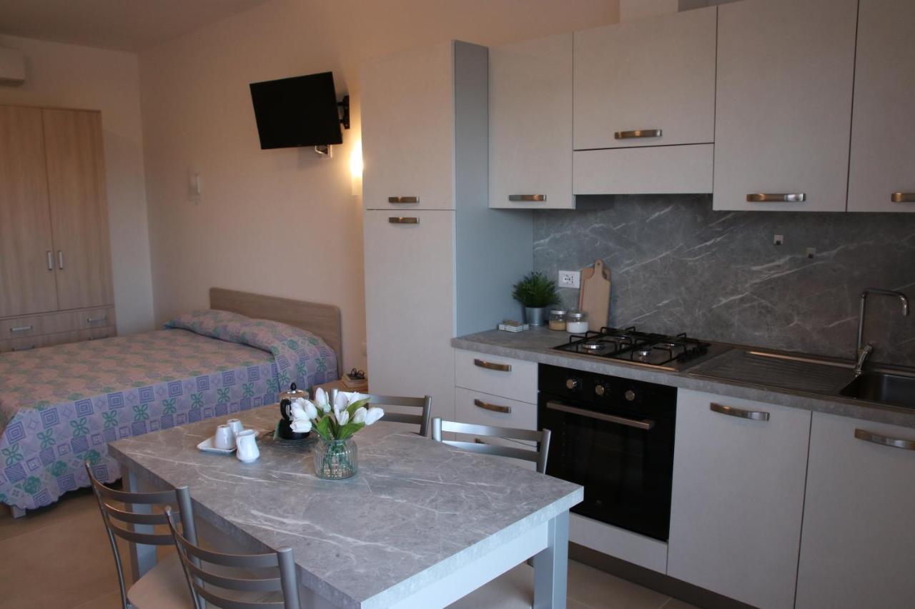 Residence Capinera ซอตโตมารีนา ภายนอก รูปภาพ