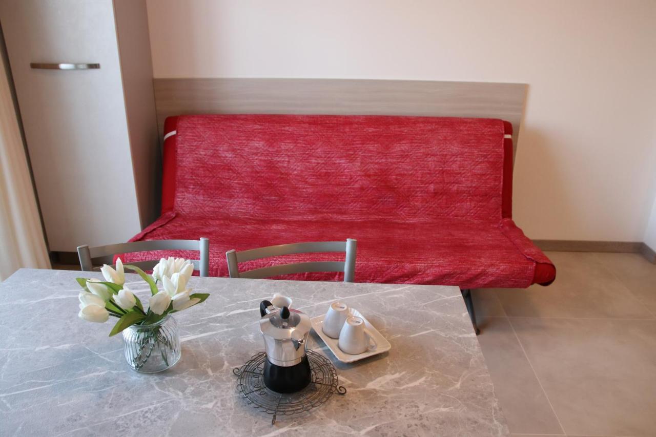 Residence Capinera ซอตโตมารีนา ภายนอก รูปภาพ